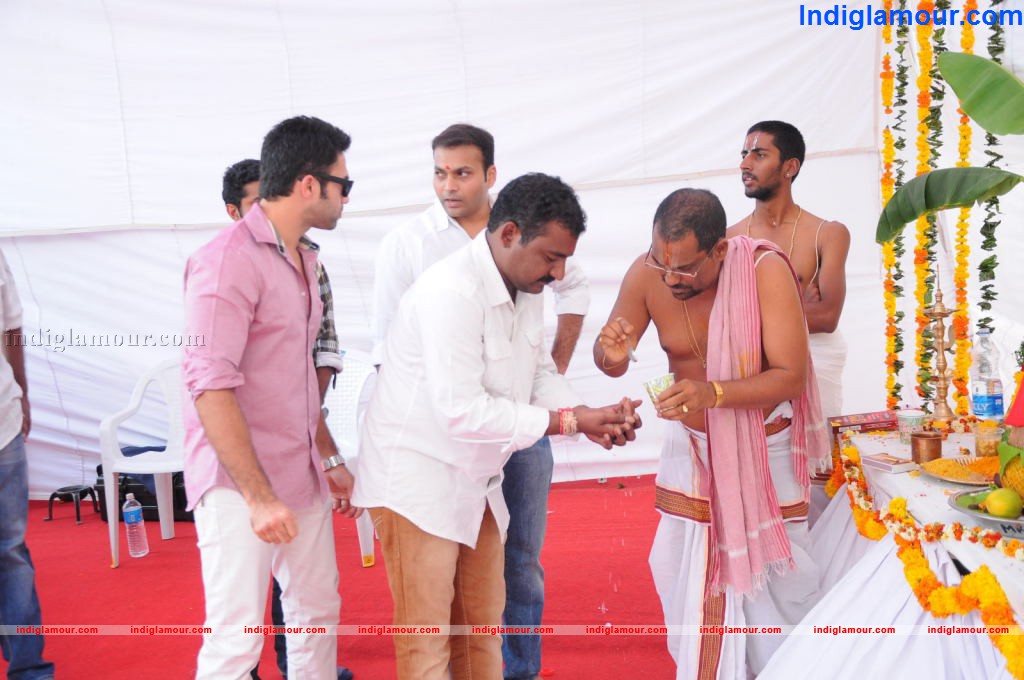 Antha Nee Mayalone Movie Opening Event hd photo