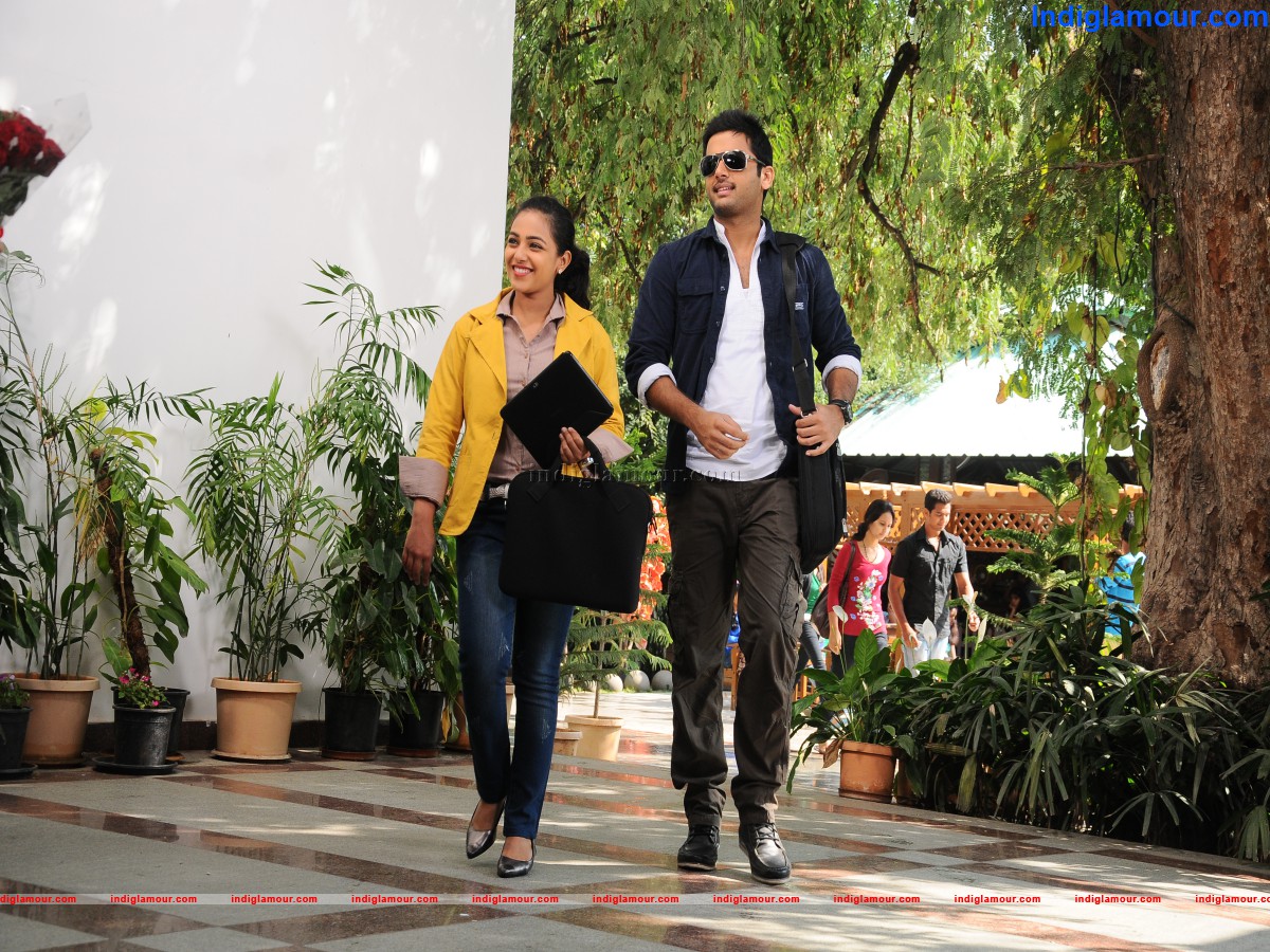 Gunde Jaari Gallanthayindhe Event hd photo
