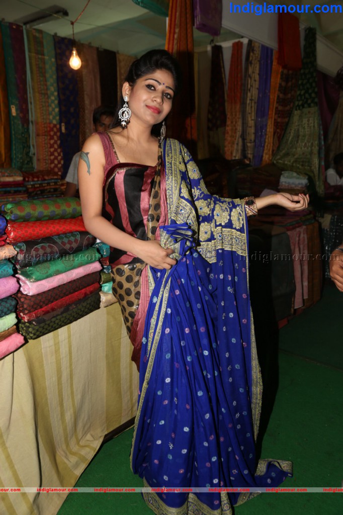 Madhulagna Das Inaugurates National Cotton Fab Event hd photo