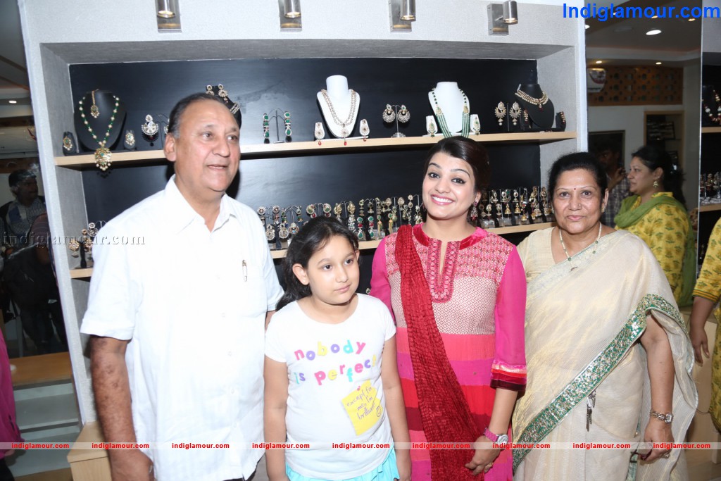 Tashu Kaushik at Patny Jewels Event Event hd photo