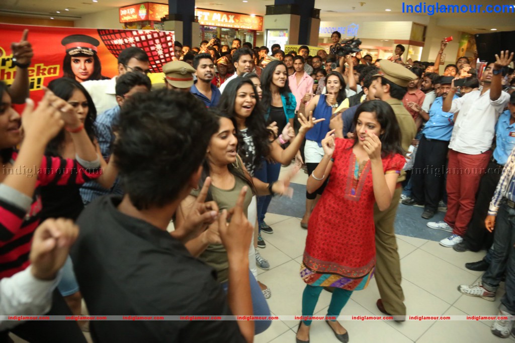 Gouravam team at Pepsi IPL 2013 Event Event hd photo