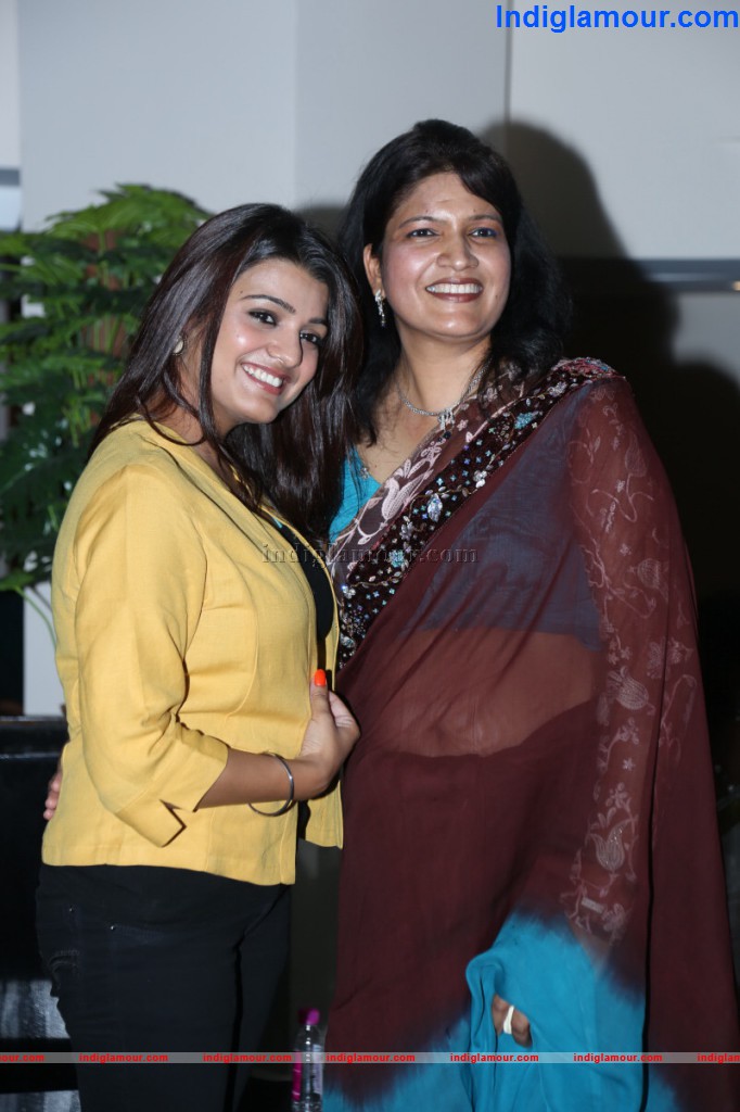 Tashu at Khwaaish Exhibition n Sale Event Event hd photo