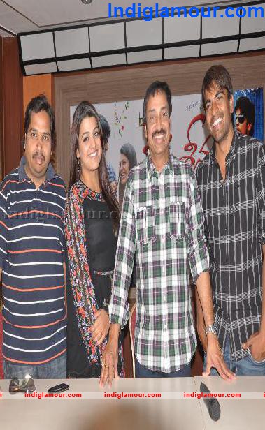 Gola Seenu Press Meet Event hd photo