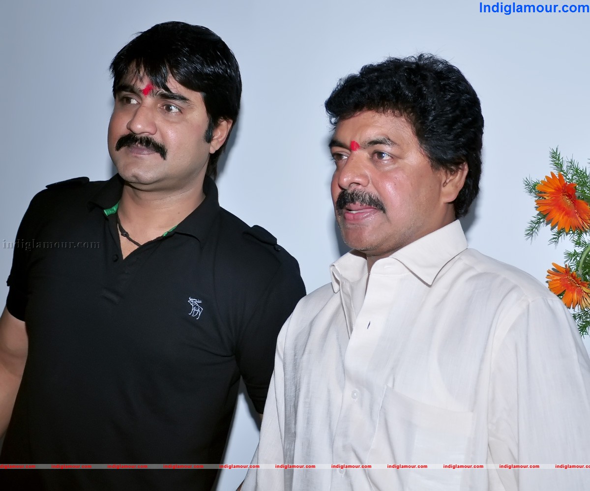 BAHAR BIRYANI CAFE Opening on Hero SRIKANTH Event hd photo