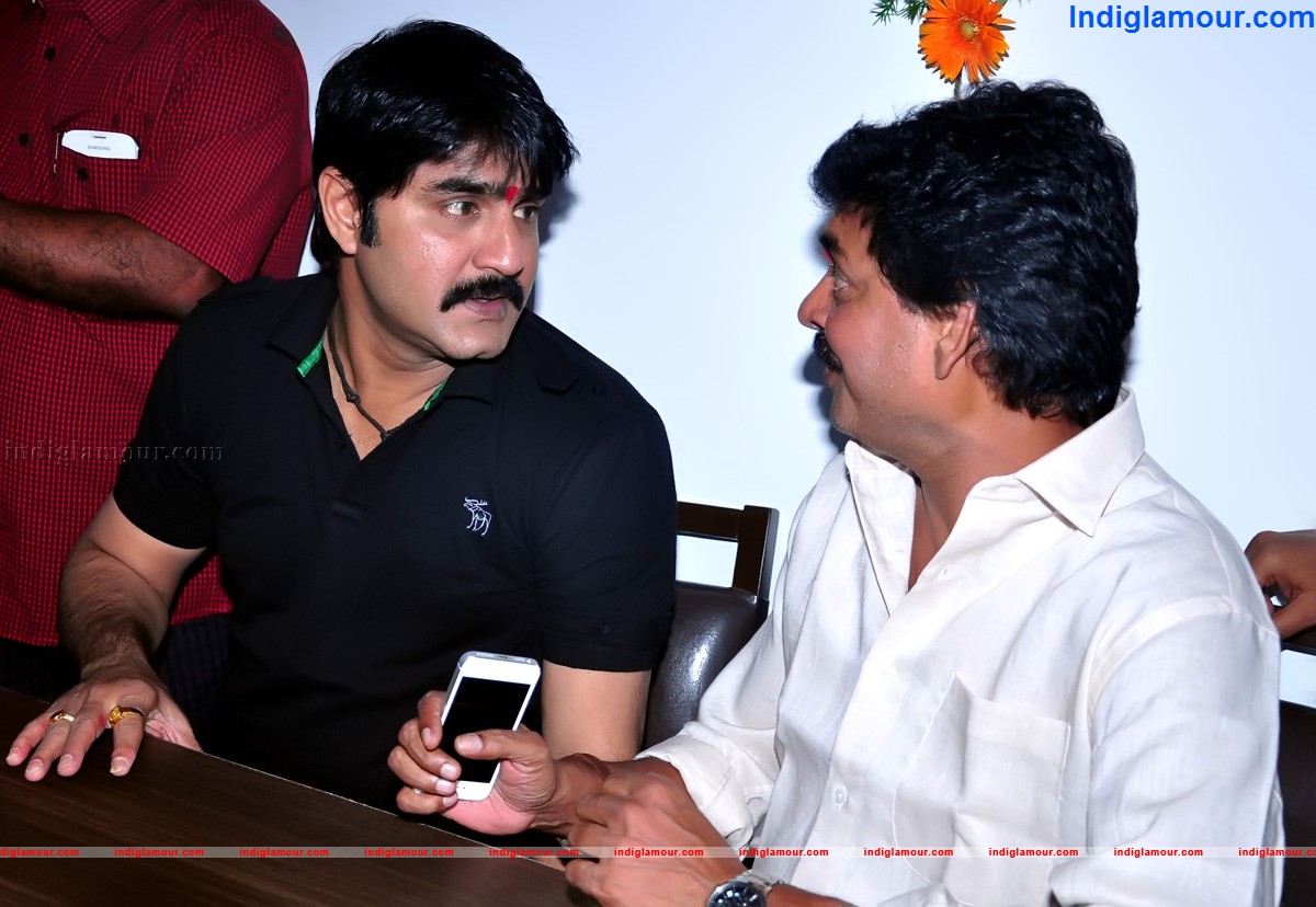 BAHAR BIRYANI CAFE Opening on Hero SRIKANTH Event hd photo