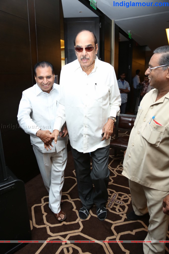 TSR Awards 2013 Press Meet Event hd photo