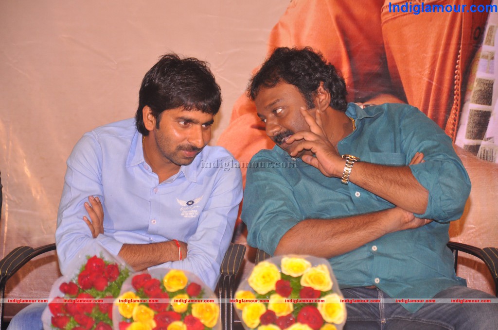 Anna Movie Audio Launch Event hd photo