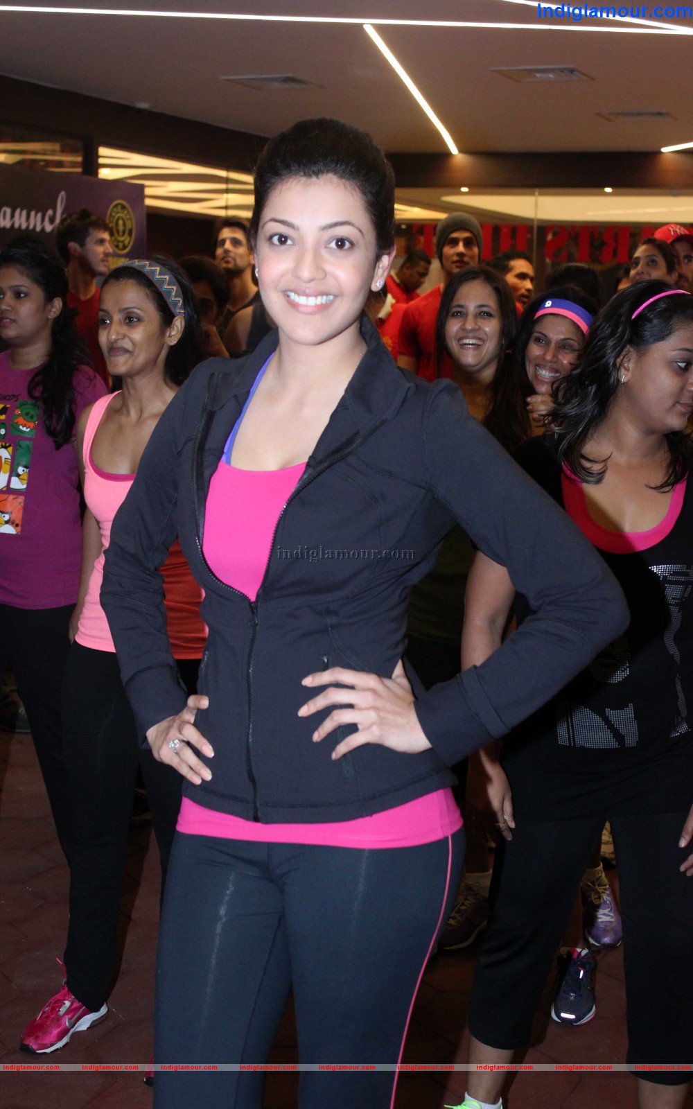 Kajal Agarwal launches Zumba Session at Golds Gym Event hd photo