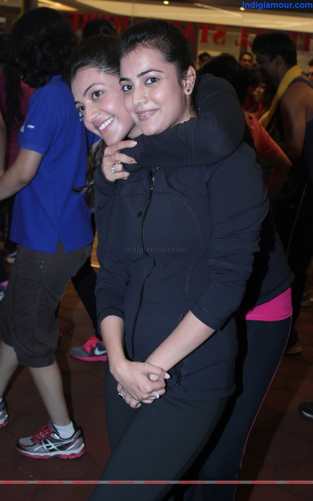 Kajal Agarwal launches Zumba Session at Golds Gym Event hd photo