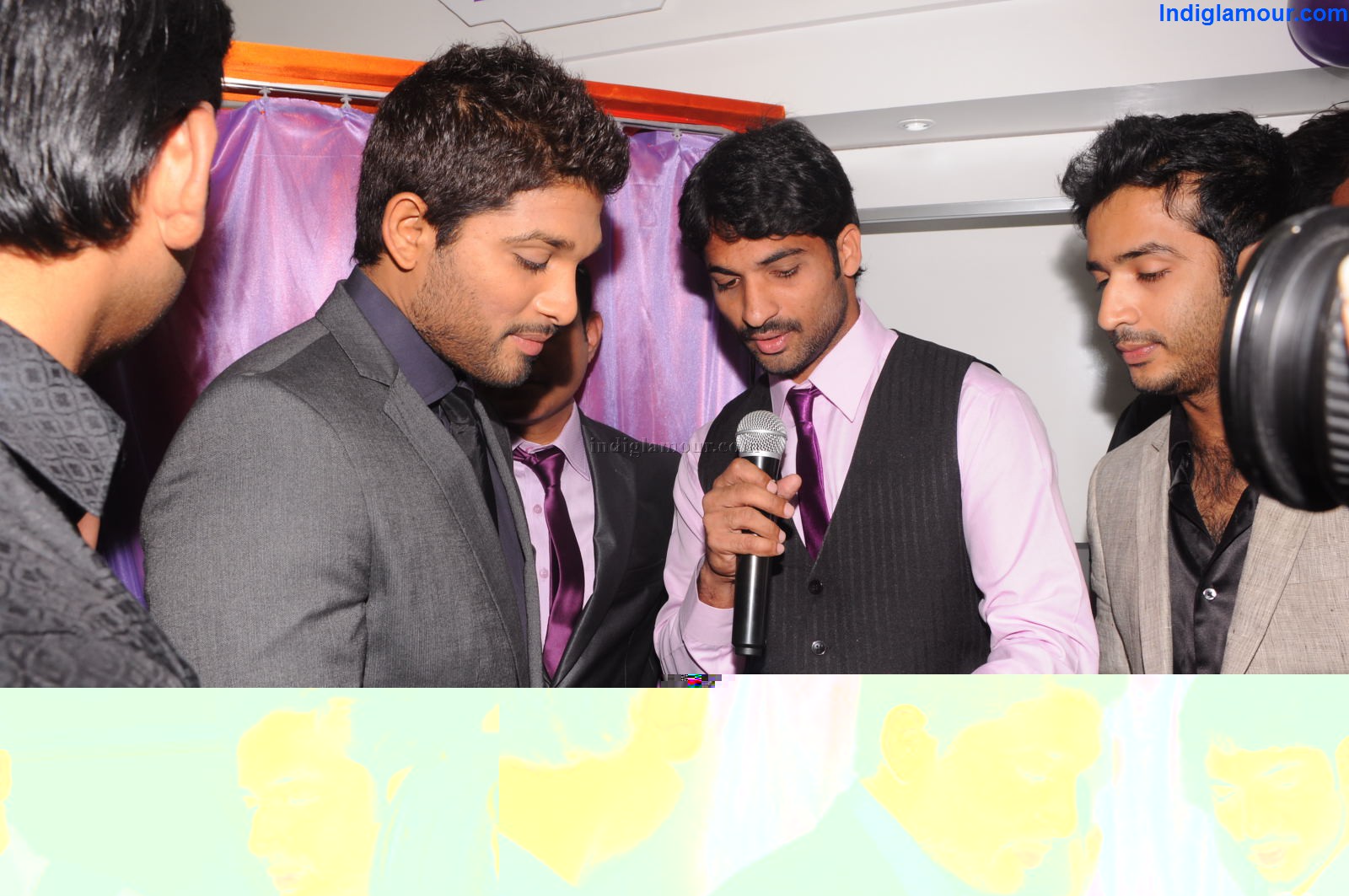 Lot Mobile Shop Opening Event hd photo