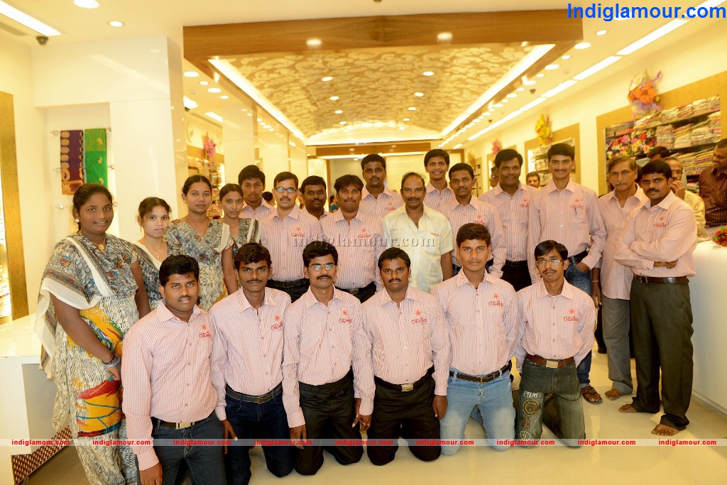 Richa Gangopadhayay Launches Ravi Teja Textiles Event hd photo