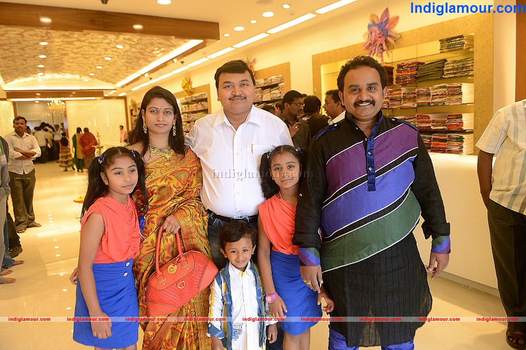 Richa Gangopadhayay Launches Ravi Teja Textiles Event hd photo