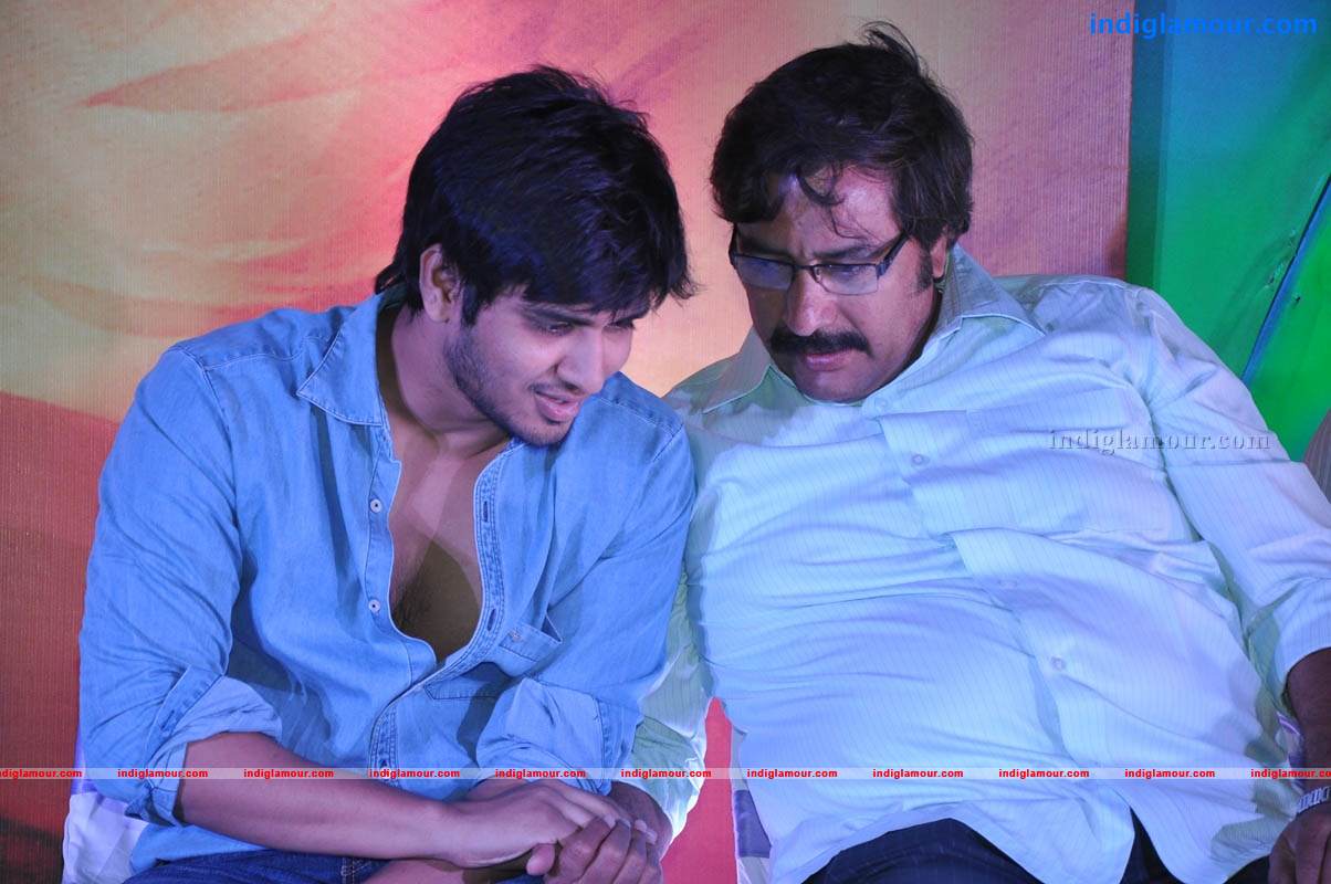 Abbai Class Ammai Mass Movie Audio Launch Event hd photo