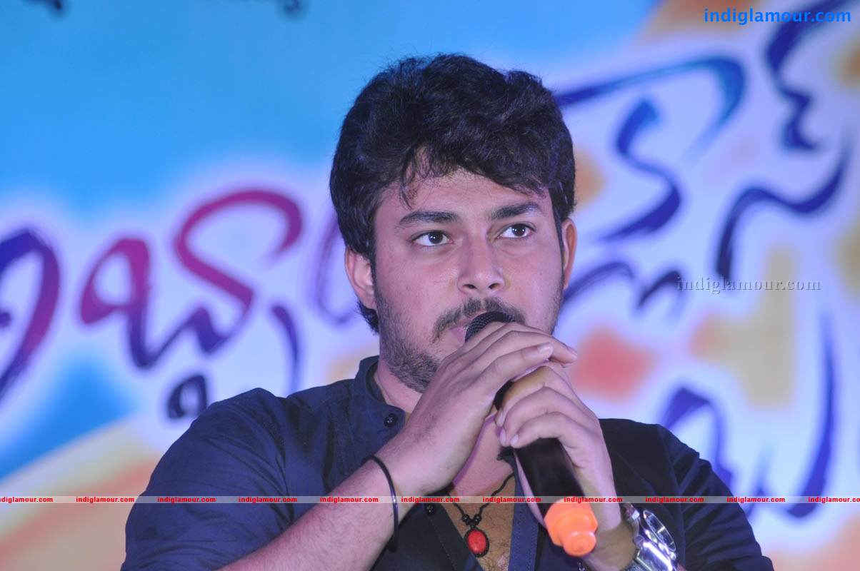 Abbai Class Ammai Mass Movie Audio Launch Event hd photo