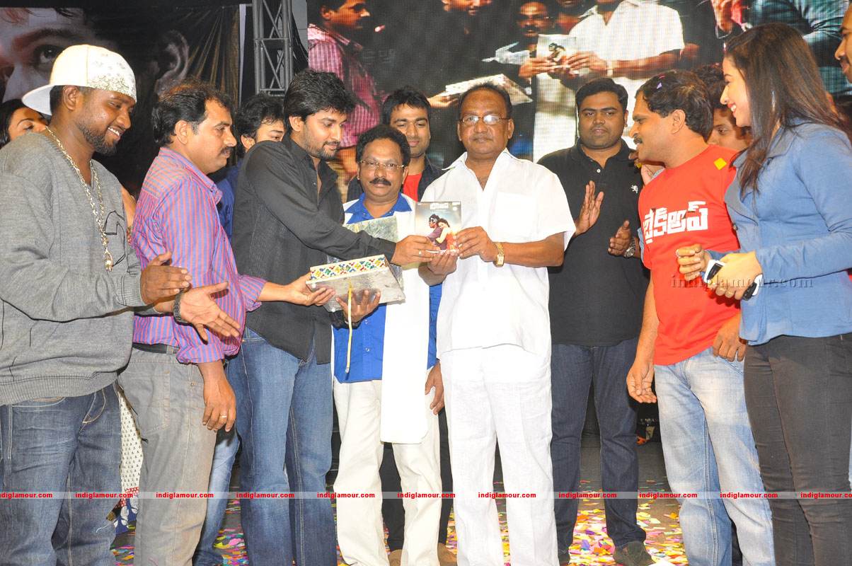 Break up Movie Audio Launch Event hd photo