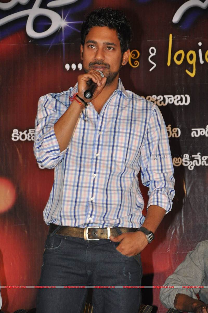 Chammak Challo Platinum Disc Function Event hd photo
