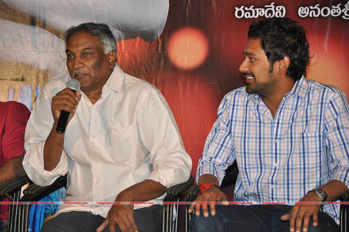 Chammak Challo Platinum Disc Function Event hd photo