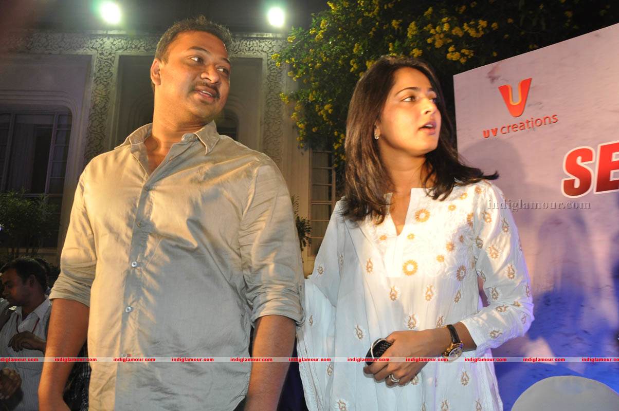 Mirchi Movie Success Meet Event hd photo