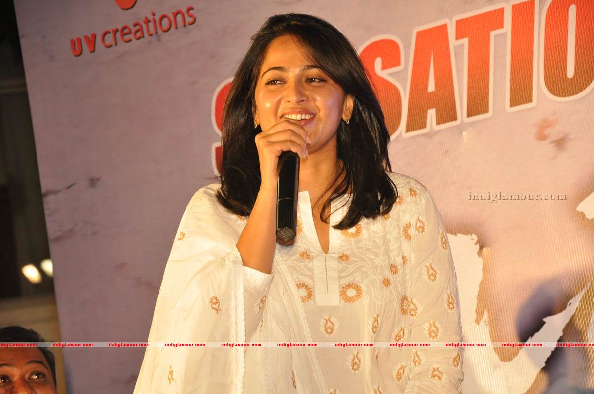 Mirchi Movie Success Meet Event hd photo