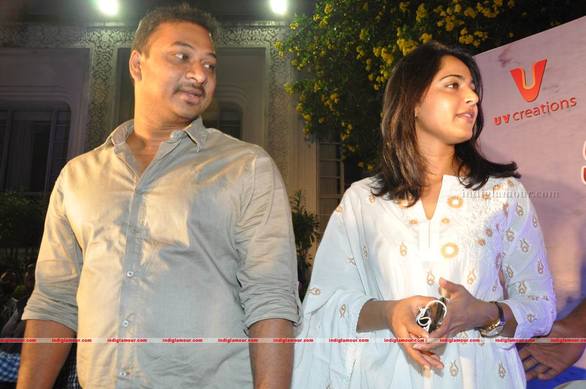 Mirchi Movie Success Meet Event hd photo