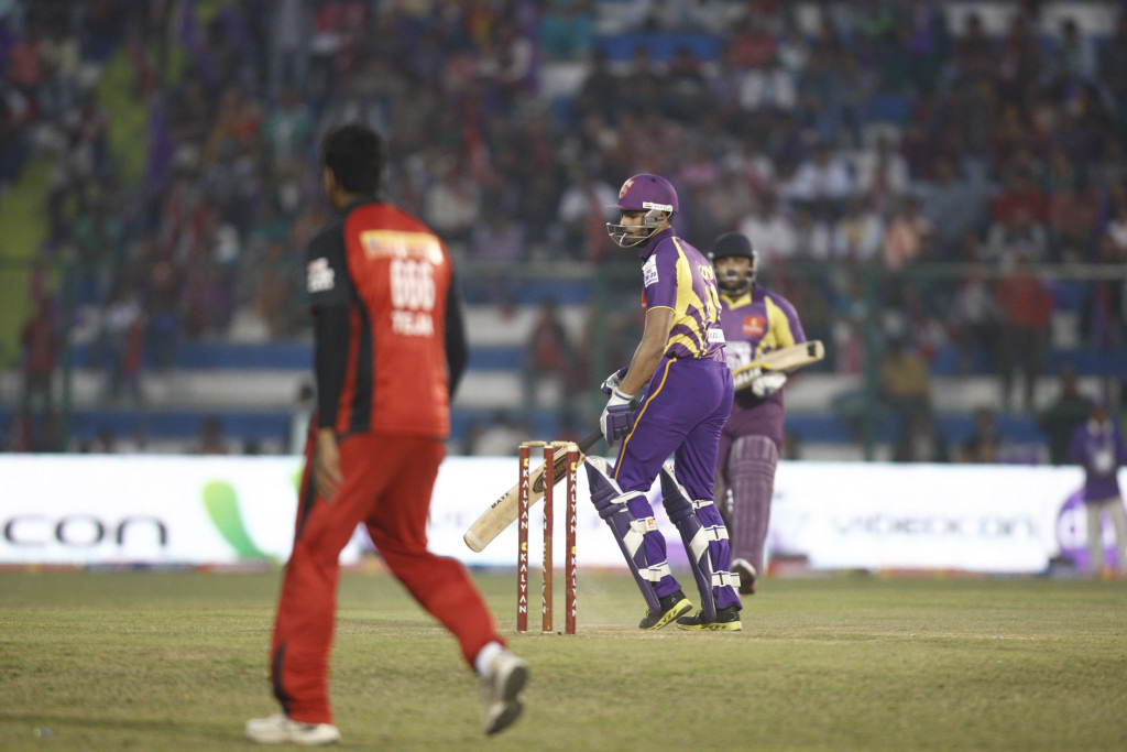 T Warriors Vs B Tigers Match More Photos Event hd photo