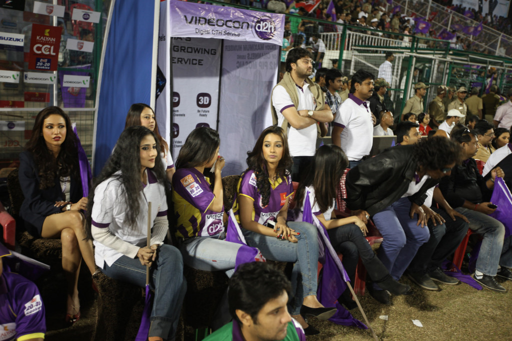 T Warriors Vs B Tigers Match More Photos Event hd photo