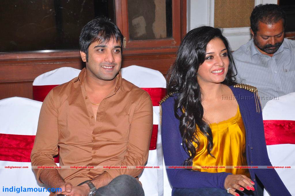 Chukkalanti Ammayi Chakkanaina Abbai Audio Launch Event hd photo