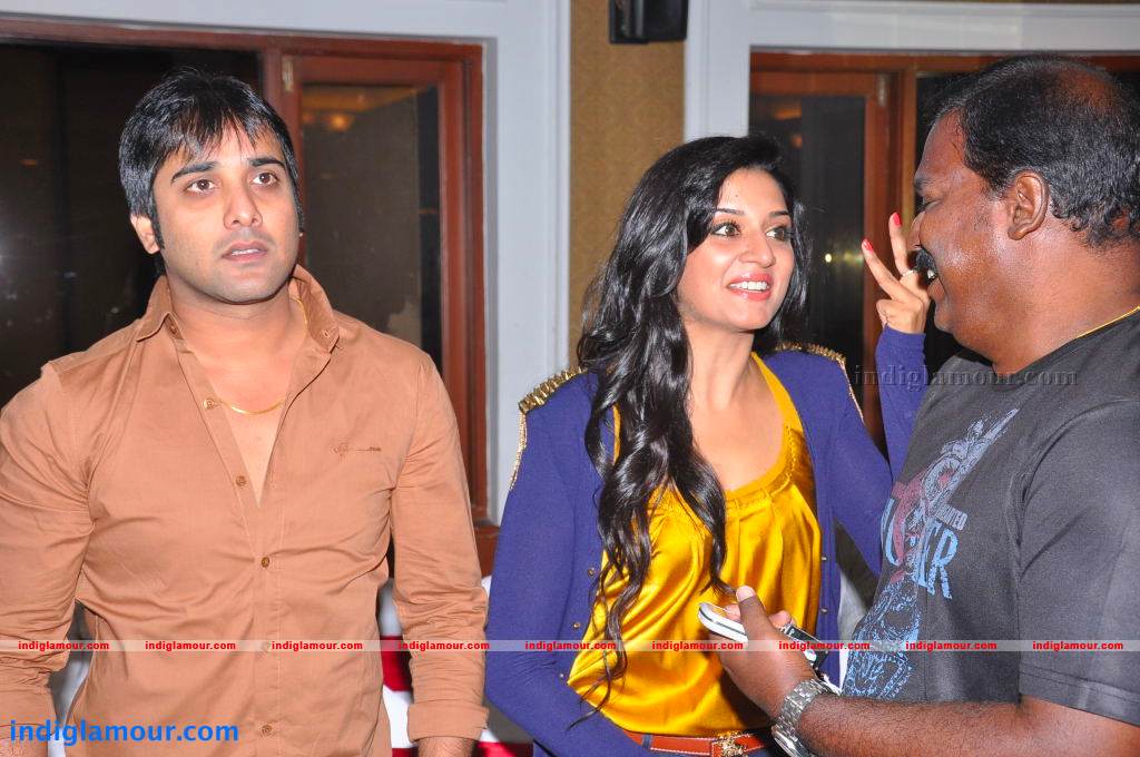 Chukkalanti Ammayi Chakkanaina Abbai Audio Launch Event hd photo