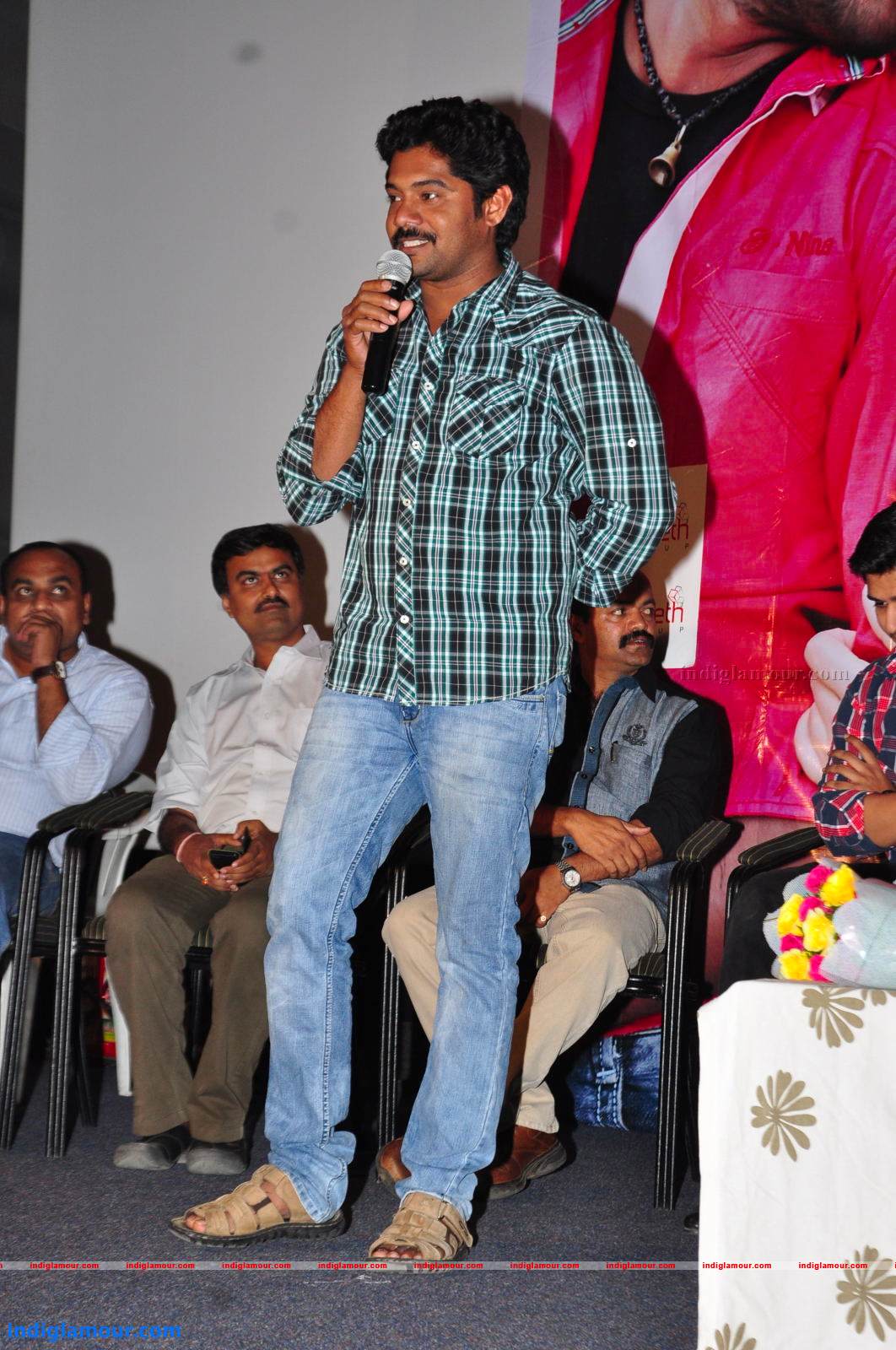 Rey Rey Platinum Disc Function Photos Event hd photo