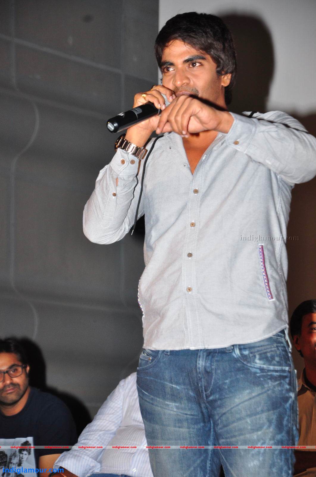 Rey Rey Platinum Disc Function Photos Event hd photo