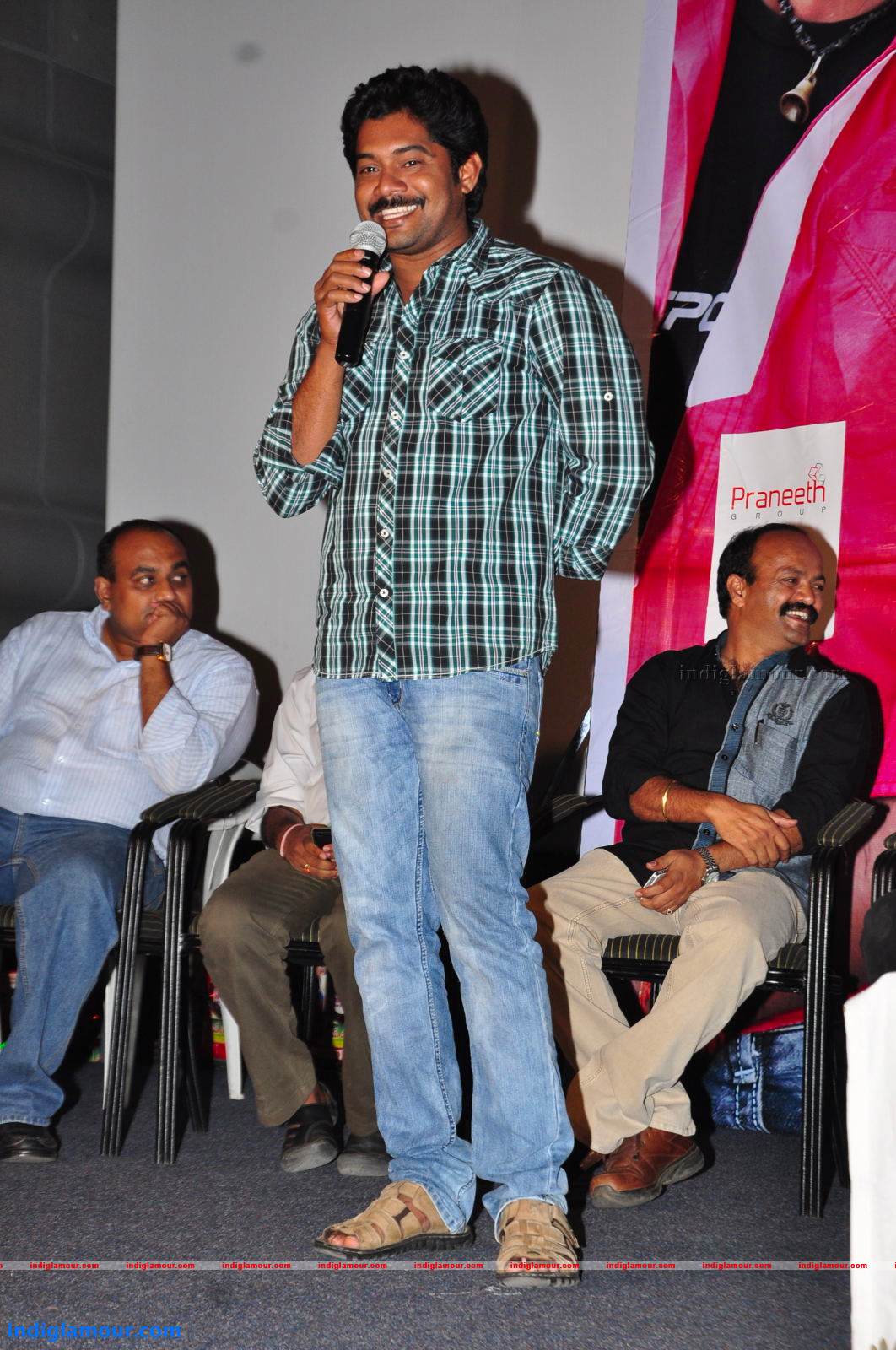 Rey Rey Platinum Disc Function Photos Event hd photo