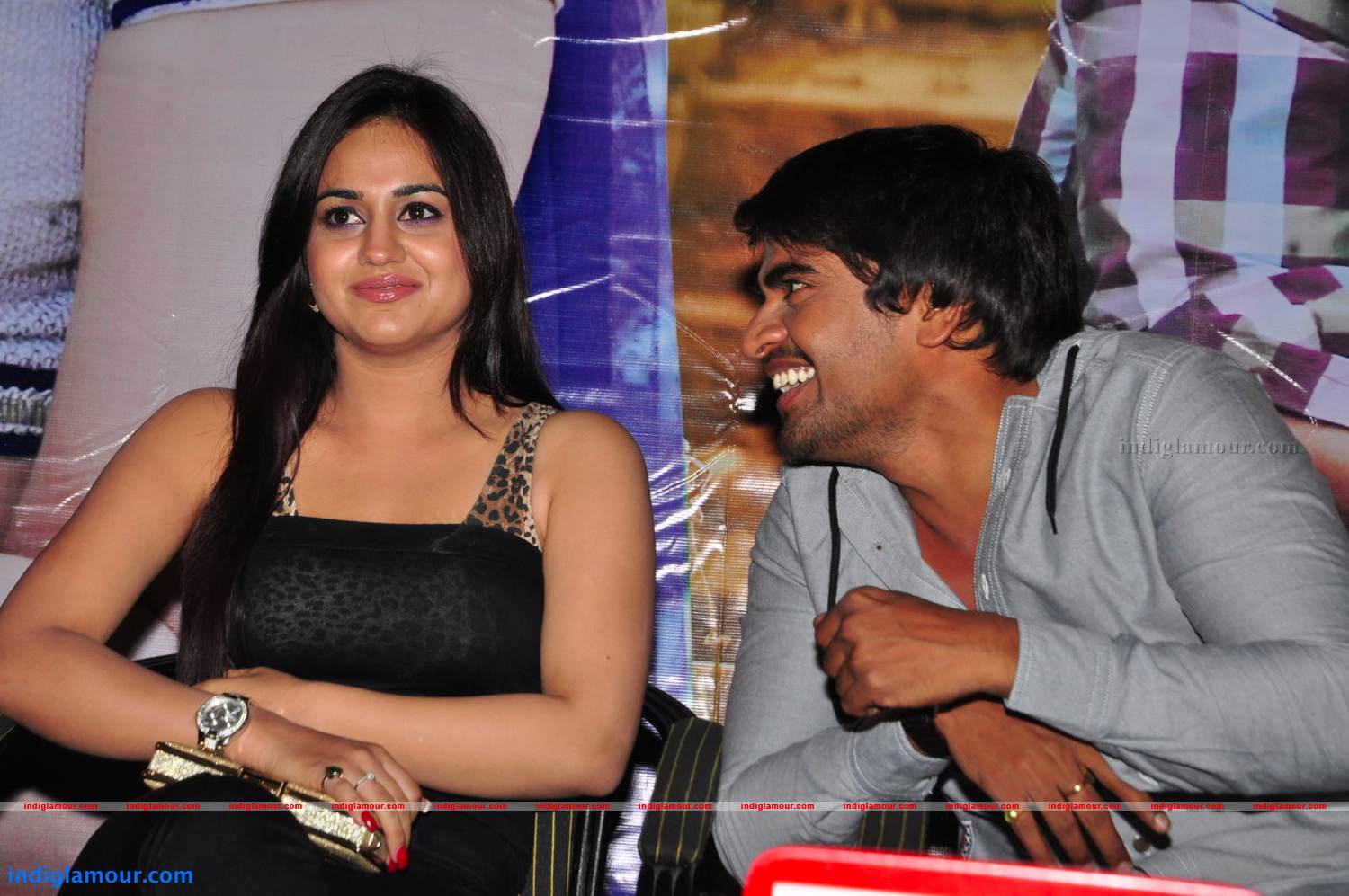 Rey Rey Platinum Disc Function Photos Event hd photo