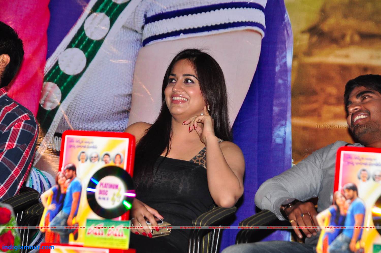 Rey Rey Platinum Disc Function Photos Event hd photo