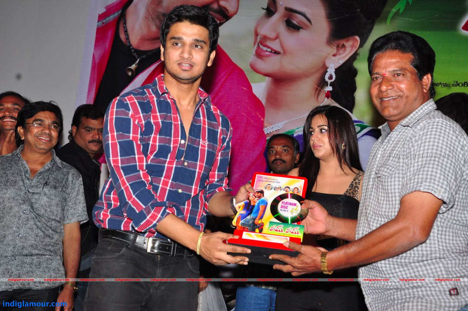 Rey Rey Platinum Disc Function Photos Event hd photo