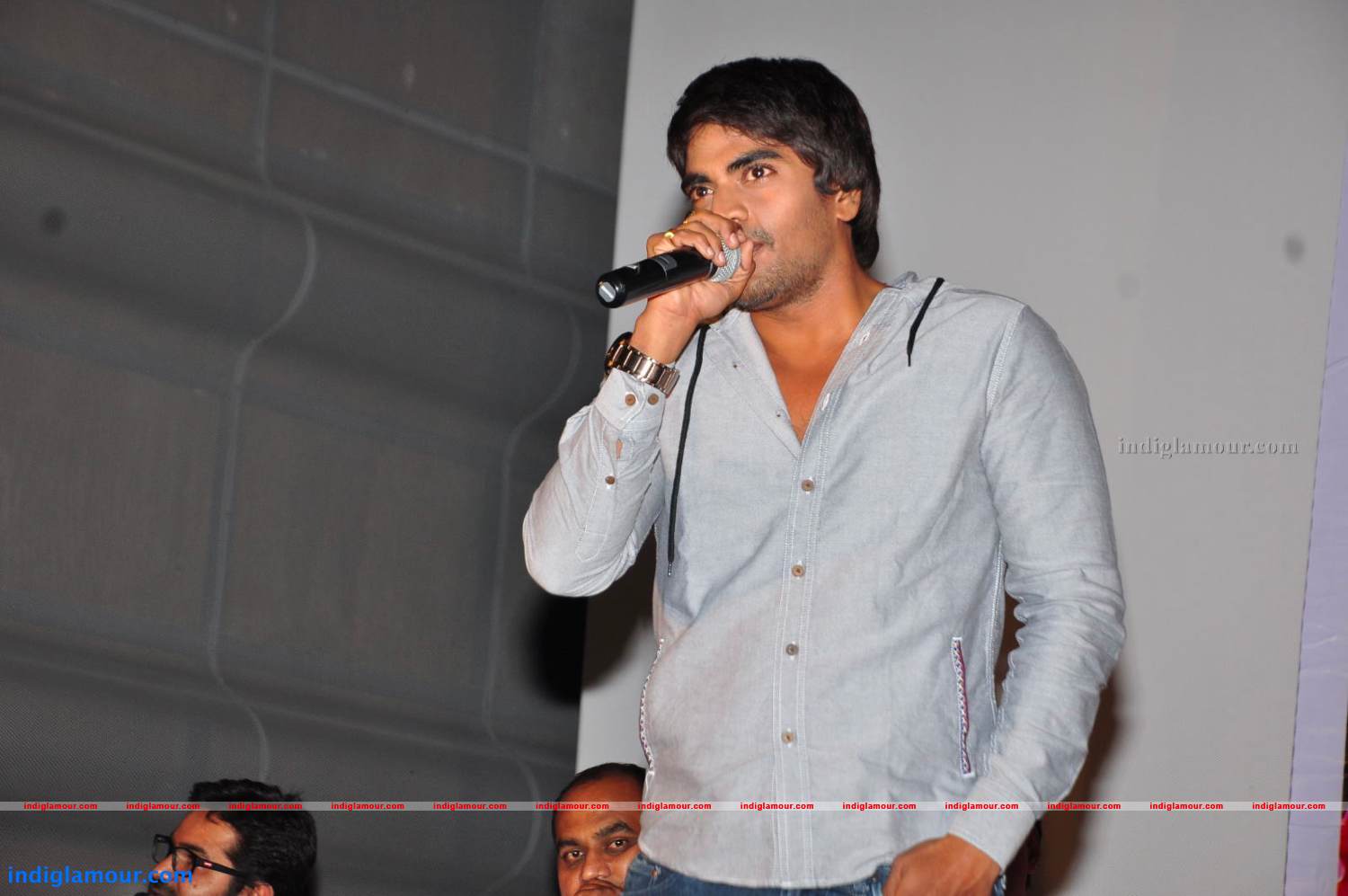 Rey Rey Platinum Disc Function Photos Event hd photo