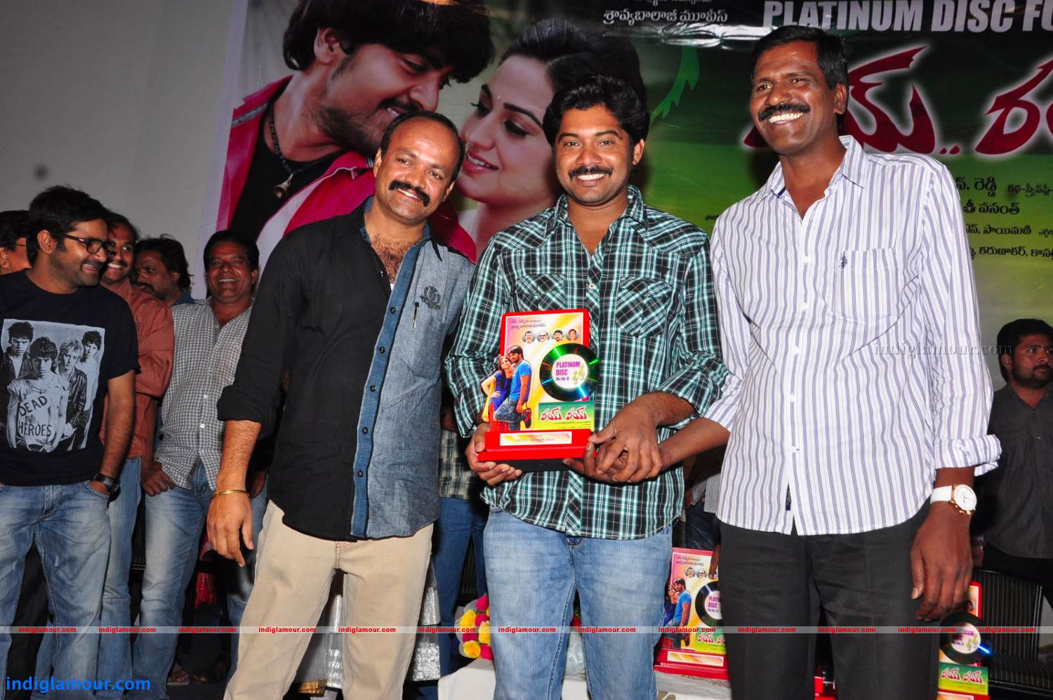 Rey Rey Platinum Disc Function Photos Event hd photo