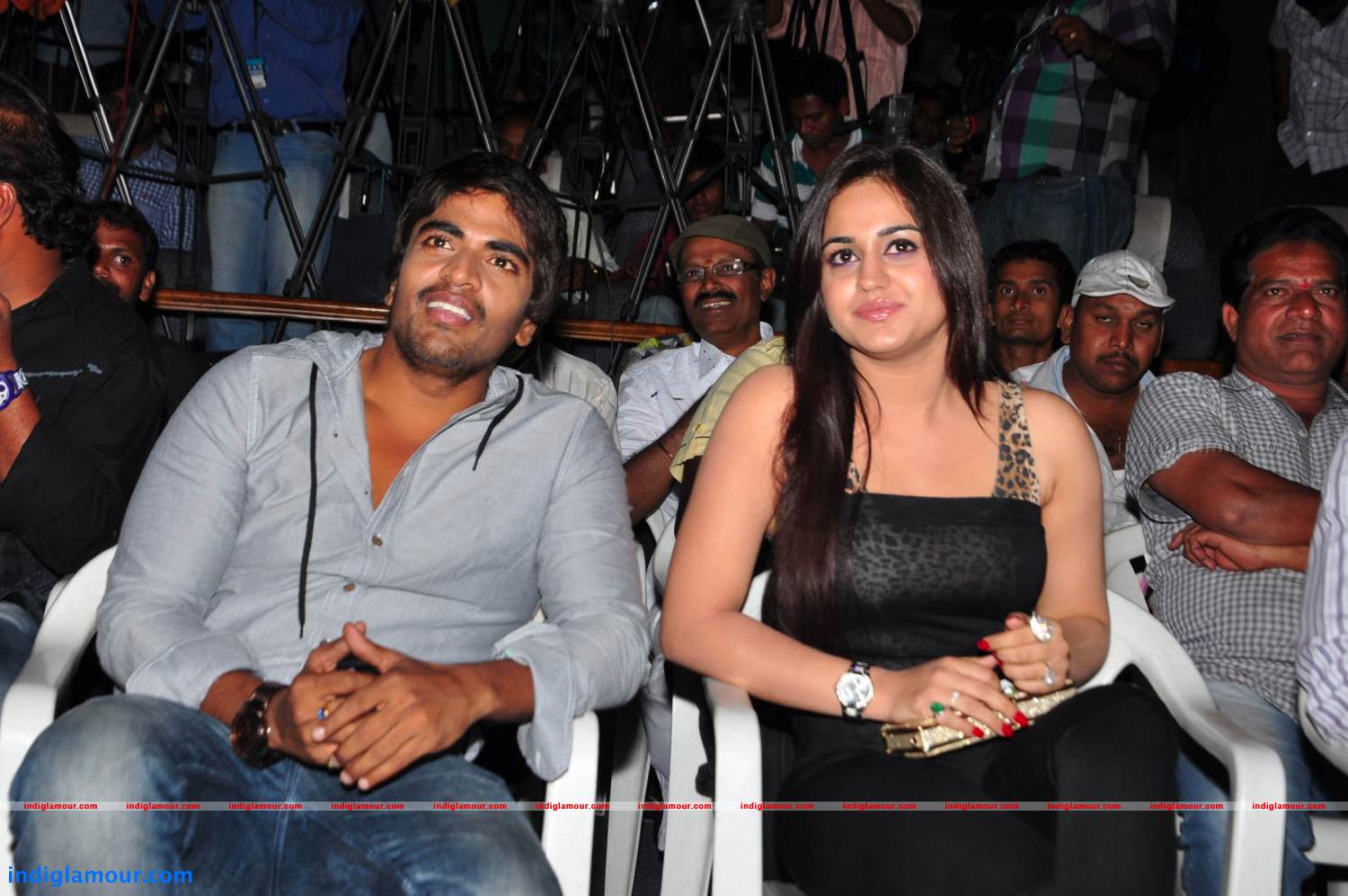 Rey Rey Platinum Disc Function Photos Event hd photo