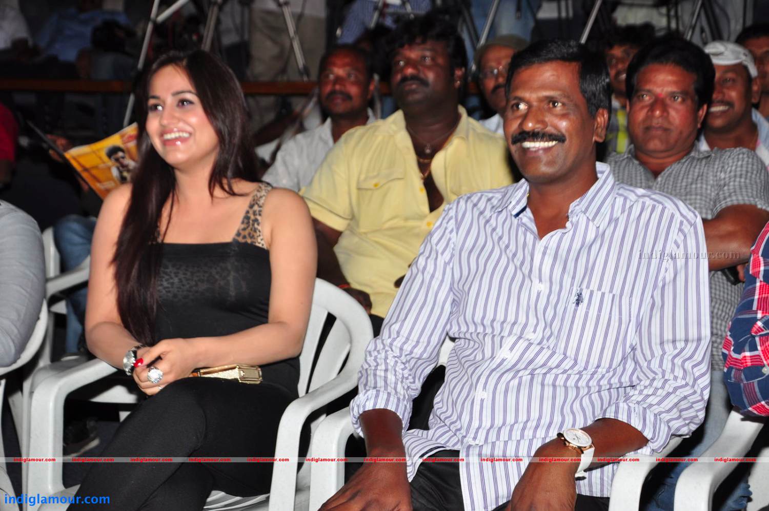Rey Rey Platinum Disc Function Photos Event hd photo