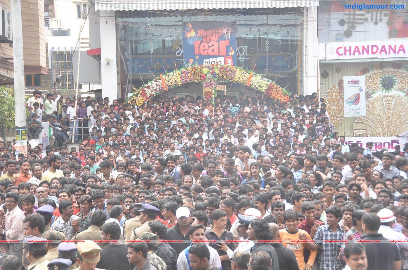 Jos Alukkas Launched by Mahesh Babu Event hd photo
