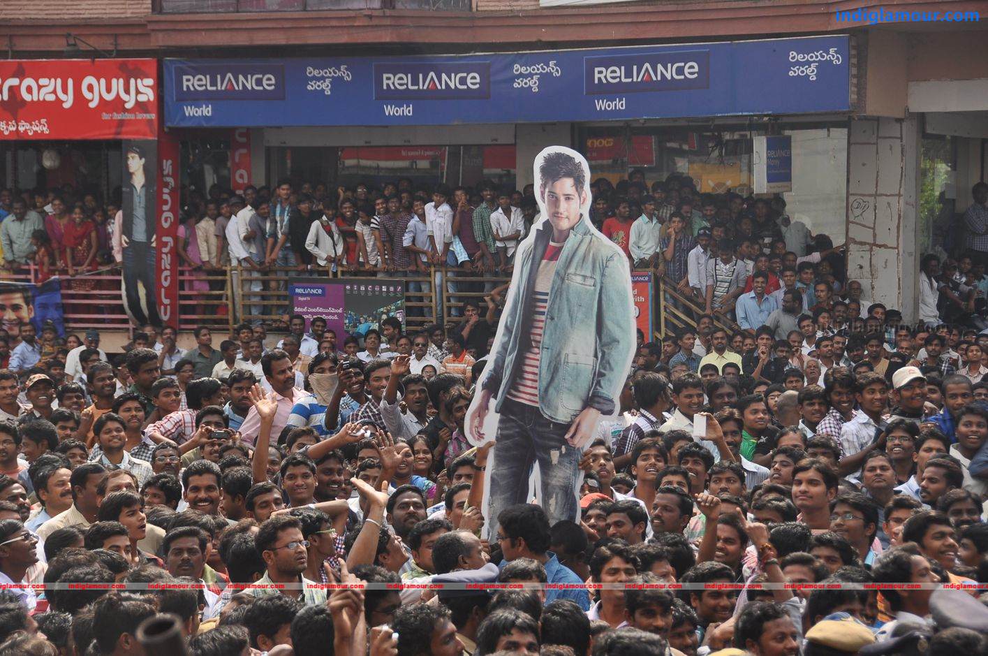 Jos Alukkas Launched by Mahesh Babu Event hd photo