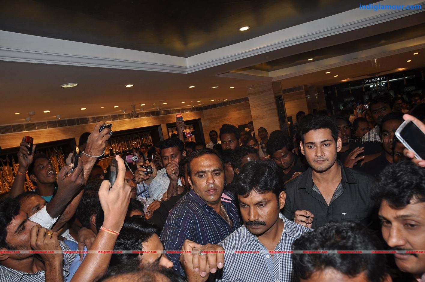 Jos Alukkas Launched by Mahesh Babu Event hd photo