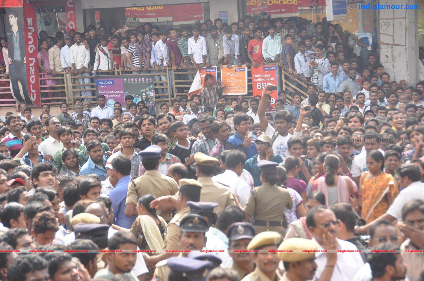 Jos Alukkas Launched by Mahesh Babu Event hd photo