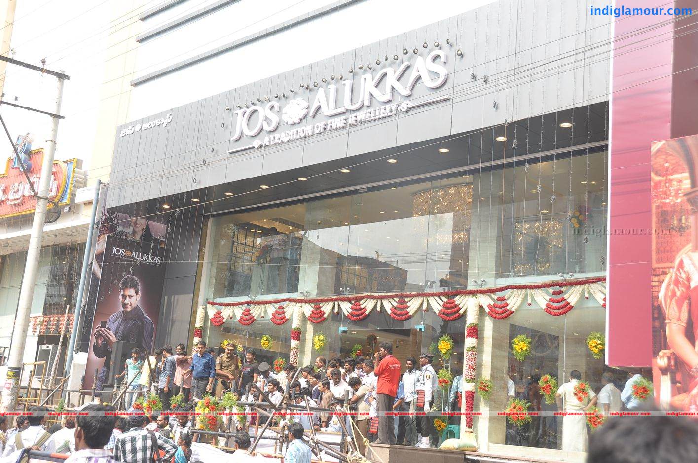 Jos Alukkas Launched by Mahesh Babu Event hd photo