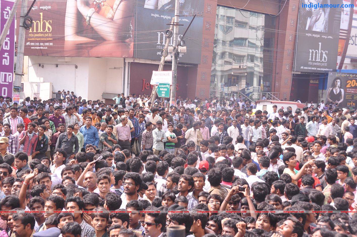 Jos Alukkas Launched by Mahesh Babu Event hd photo