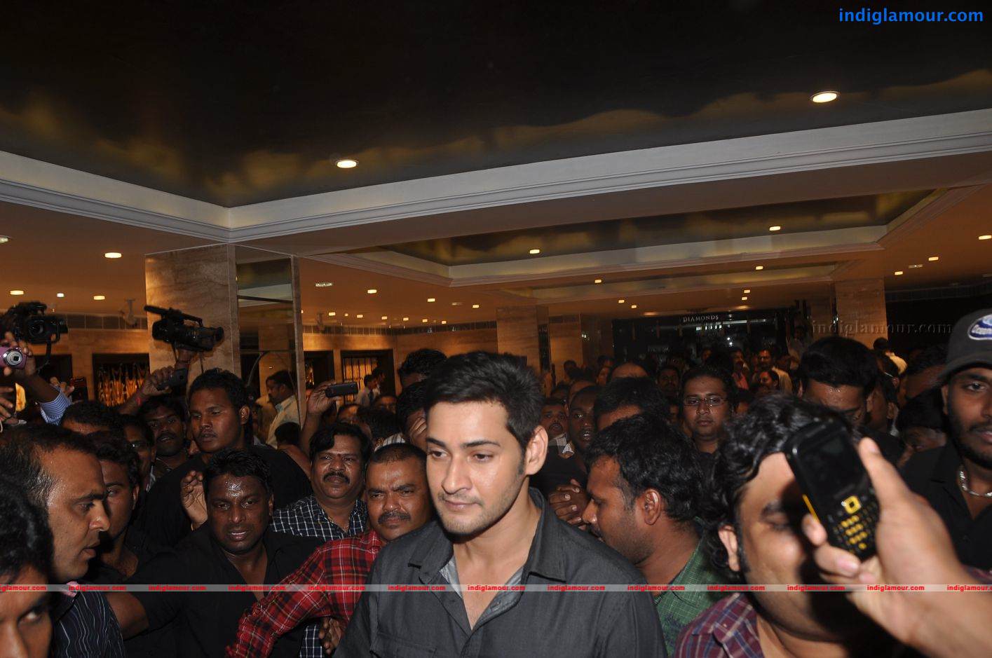 Jos Alukkas Launched by Mahesh Babu Event hd photo