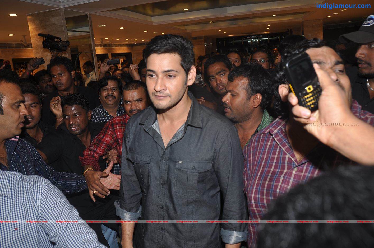 Jos Alukkas Launched by Mahesh Babu Event hd photo