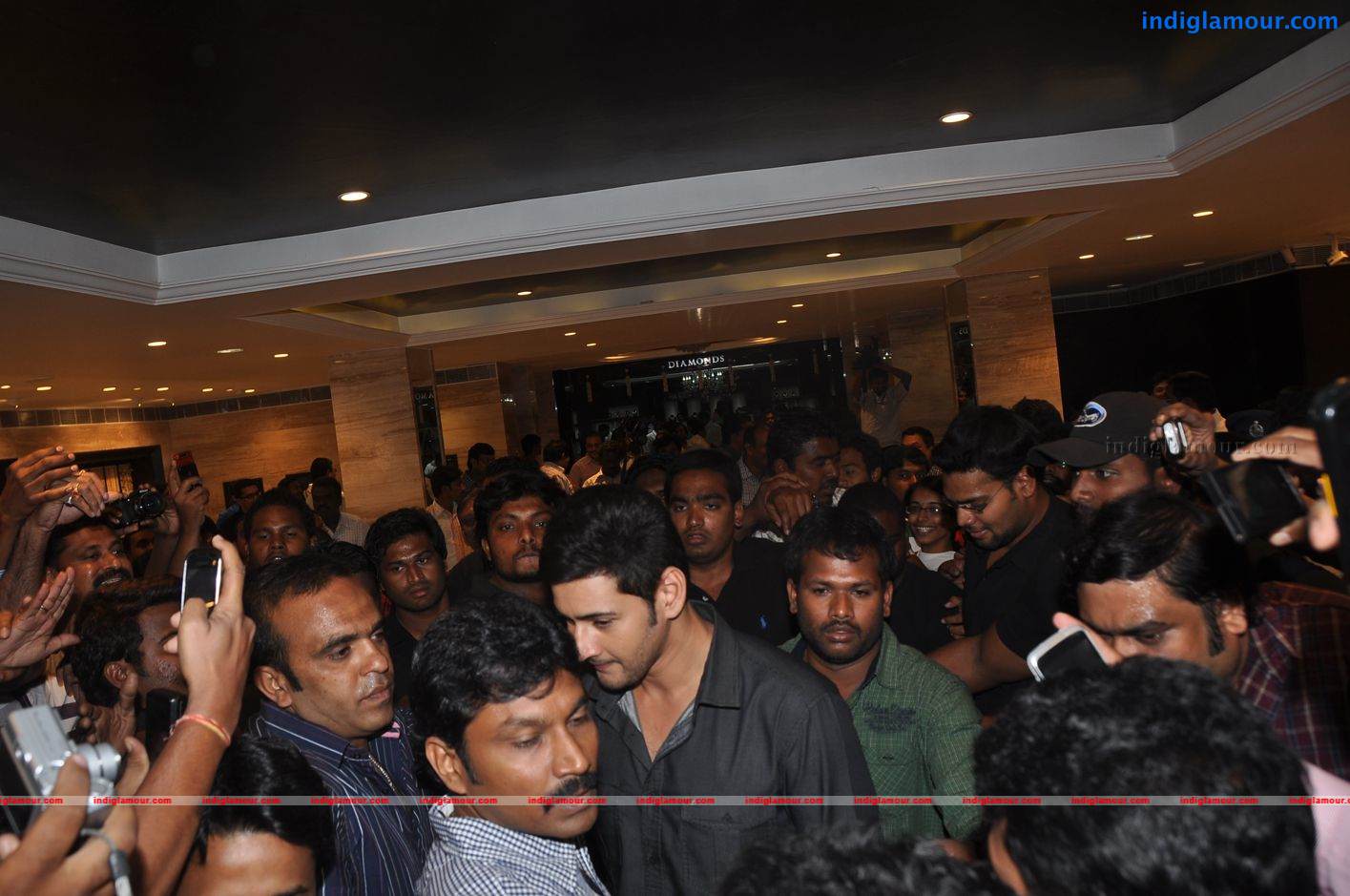 Jos Alukkas Launched by Mahesh Babu Event hd photo