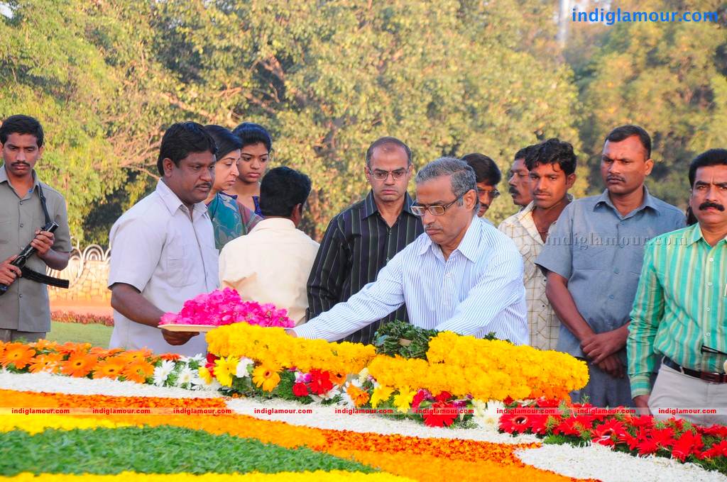 NTR Family Members Visit NTR Ghat Event hd photo