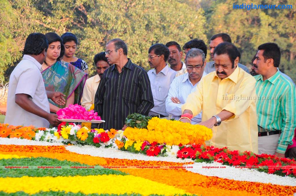 NTR Family Members Visit NTR Ghat Event hd photo
