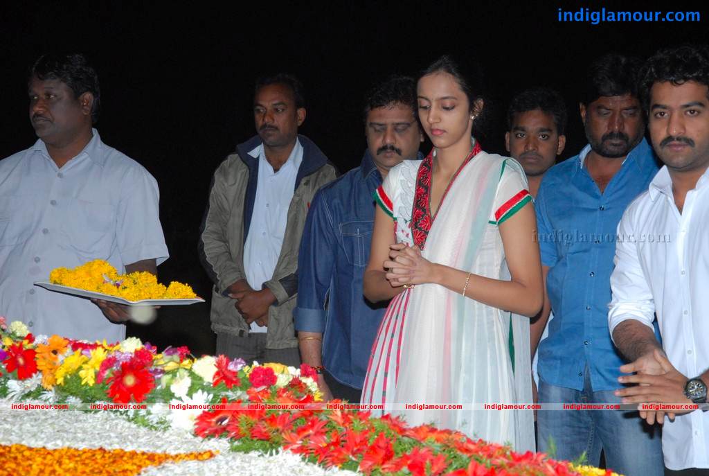 NTR Family Members Visit NTR Ghat Event hd photo